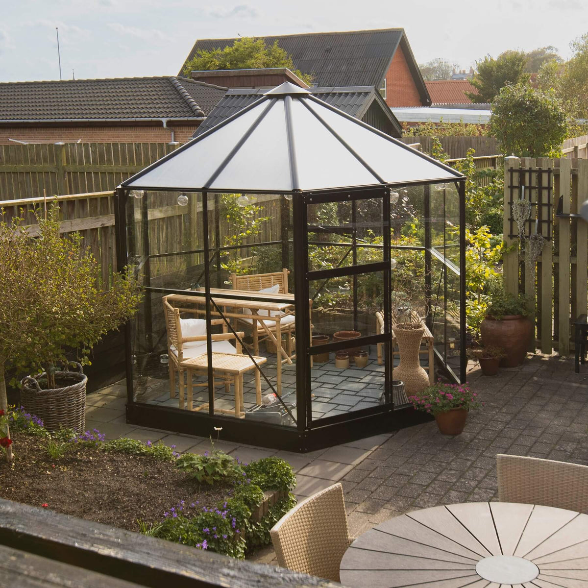 Lysthus Solid 6.5 M²