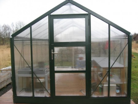 Luxus 8,5 m² Lakkert!
