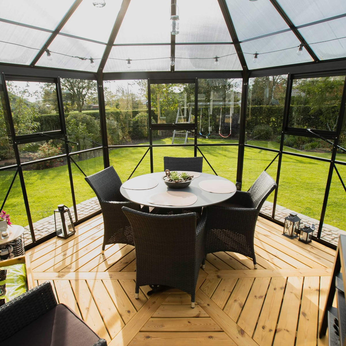 Lysthus Royale 9.9 M² 2.0