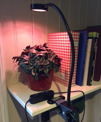 20 watt multi plantelyslampe med klipsfeste!